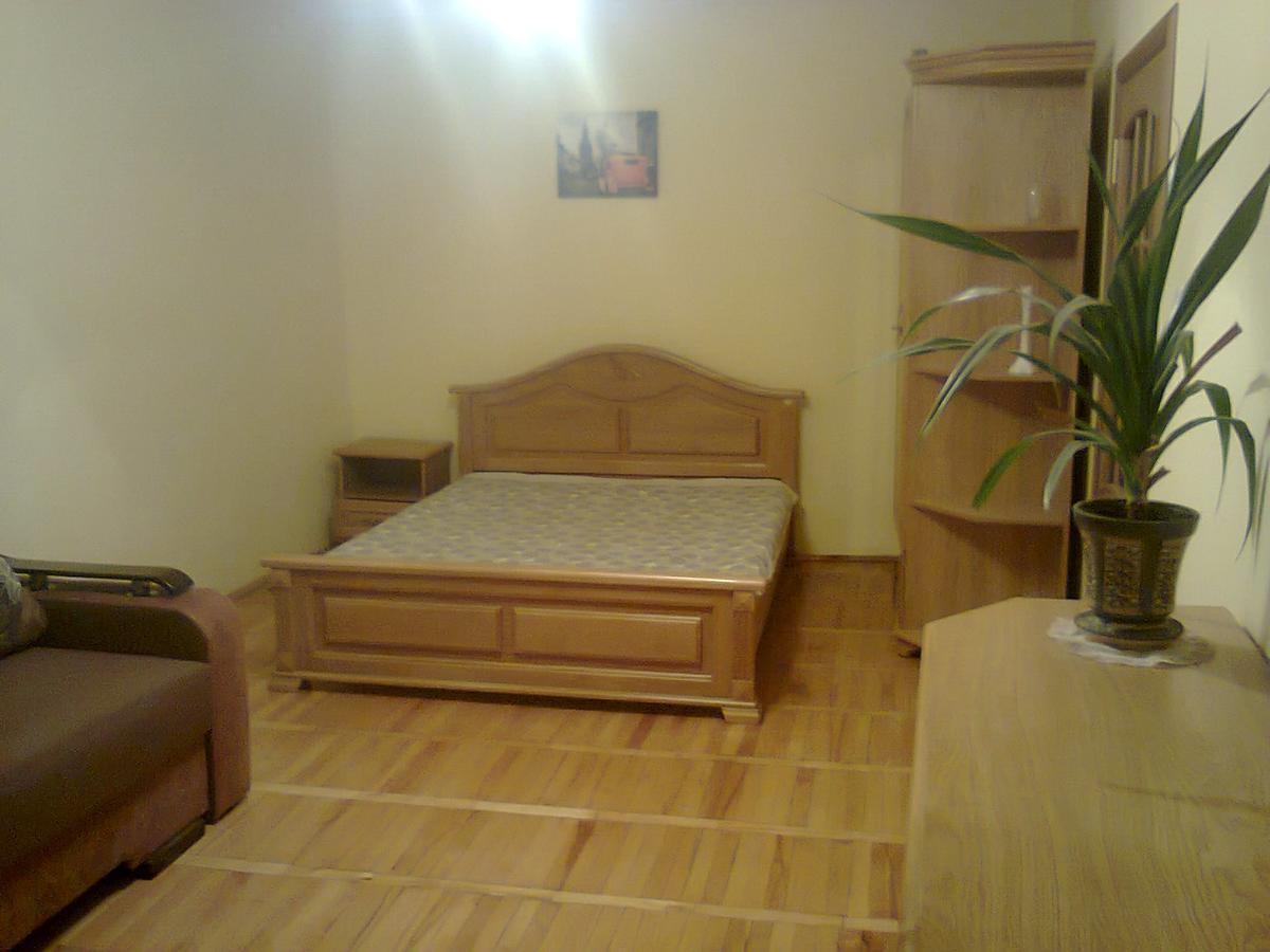 Apartment With Balcony Lviv Exterior foto